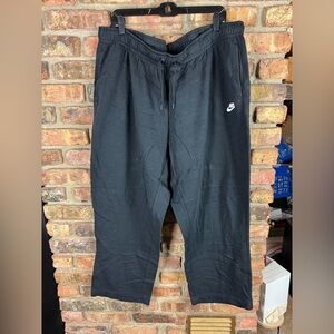 Nike black sweatpants size 2X with wide legs